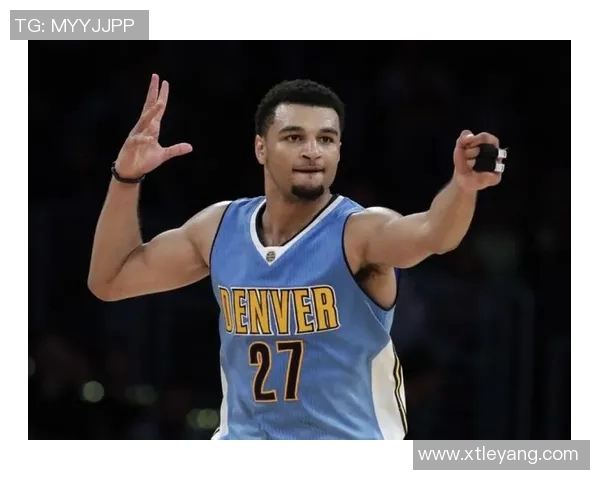 贾马尔穆雷半场表现出色9中4贡献11分2板7助攻2抢断展现全面能力 贾马尔穆雷半场表现出色9中4贡献11分2板7助攻2抢断展现全面能力