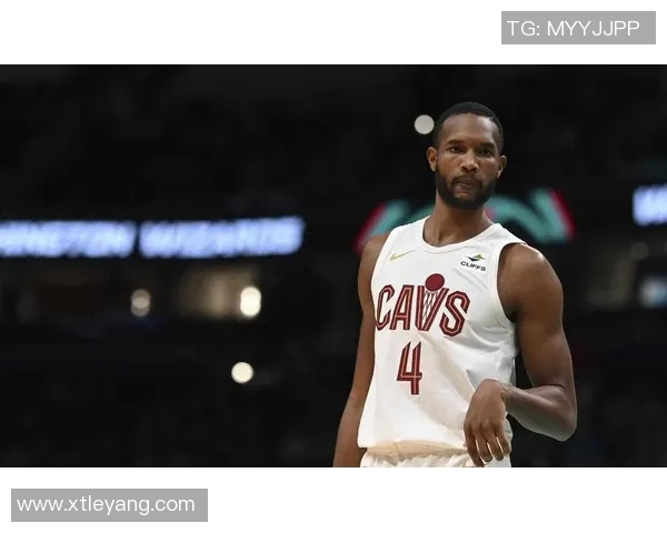 莫布里展现全能进攻能力精准外线三分助力球队再创佳绩 莫布里展现全能进攻能力精准外线三分助力球队再创佳绩