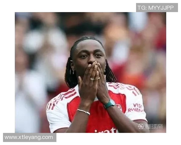 埃泽回归阿森纳首秀感受如梦似幻期待重返枪手的渴望愈发强烈 埃泽回归阿森纳首秀感受如梦似幻期待重返枪手的渴望愈发强烈