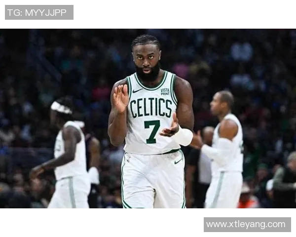 普理查德盛赞杰伦布朗具备顶级球员实力能轻松砍下40分或三双数据