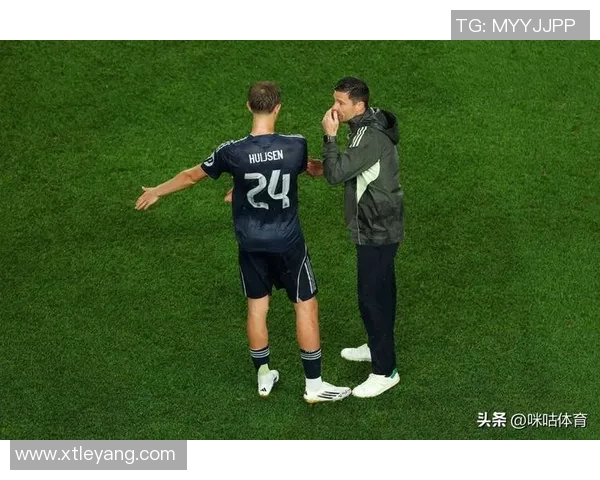 马卡报称皇马小将霍安马丁内斯即将重返一队阿隆索对他寄予厚望 马卡报称皇马小将霍安马丁内斯即将重返一队阿隆索对他寄予厚望