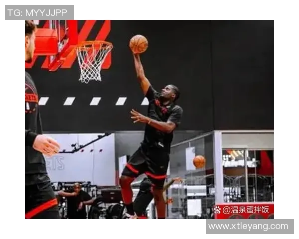 申京盛赞亚当斯展现韧性队友努力拼搏如今状态最佳 申京盛赞亚当斯展现韧性队友努力拼搏如今状态最佳