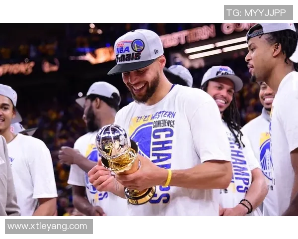 应对KD包夹策略乌度卡强调提升无球移动避免停滞不前