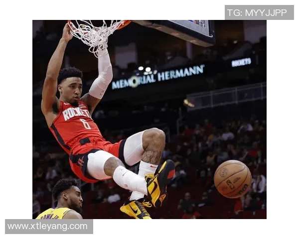 豪泽三分狂潮尽显疯狂投射能力遗憾六连铁仍砍下30分6篮板3助攻